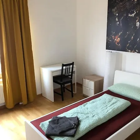 Daire 11- Near Ber For 4 Guests & Not Far To Tesla *