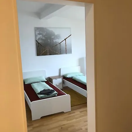Daire 11- Near Ber For 4 Guests & Not Far To Tesla